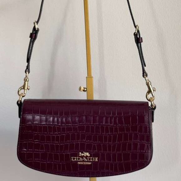 Coach Andrea Shoulder Bag - CT770 - Merlot - Picture 1 of 9